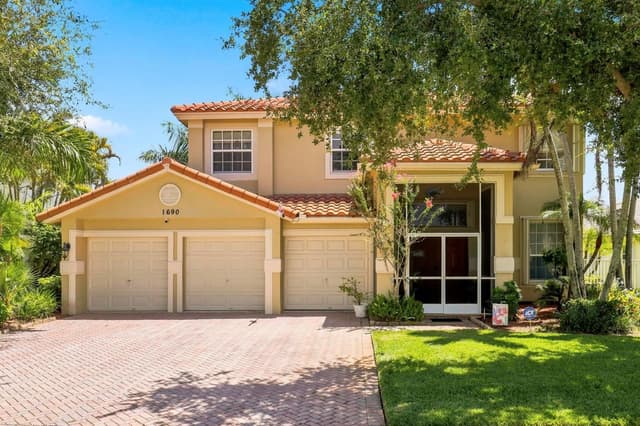1690 Corsica Drive, Wellington FL 33414 - Wellington, FL - Photo 2