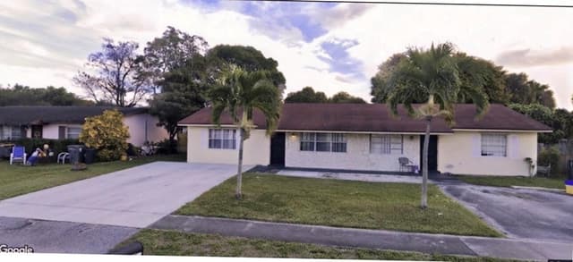 3830 ROAN Court E, West Palm Beach FL 33403 - West Palm Beach, FL - Photo 2