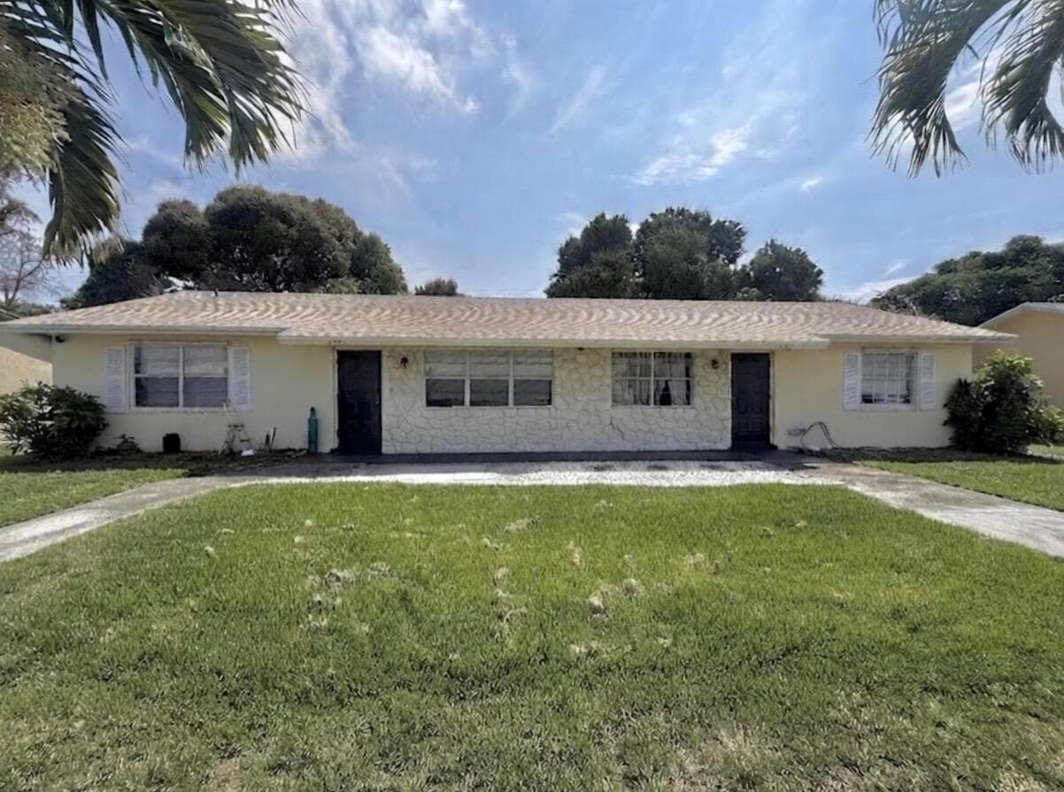 3830 ROAN Court E, West Palm Beach FL 33403 - West Palm Beach, FL - Photo 1
