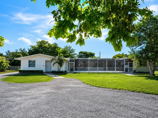 6700 SW 97th Ave, Miami FL 33173 - Miami, FL - Photo 4