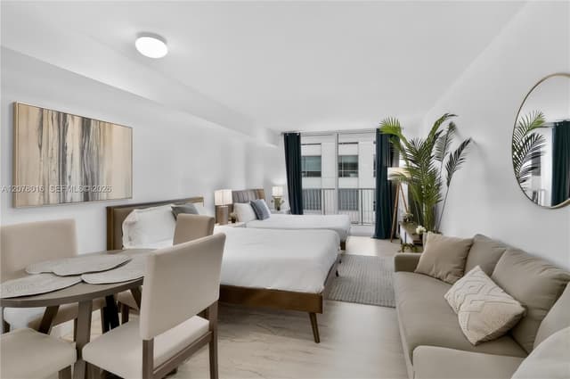1200 Brickell Bay Dr # 2510, Miami FL 33131 - Miami, FL - Photo 2