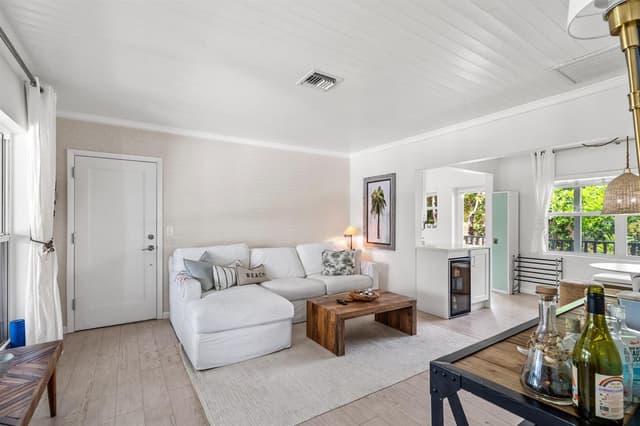 1025 CASUARINA Road # 7, Delray Beach FL 33483 - Delray Beach, FL - Photo 4