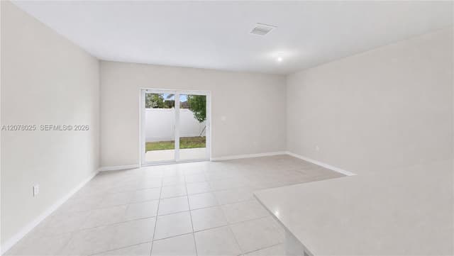 389 NW 10th Ct, Florida City FL 33034 - Florida City, FL - Photo 5