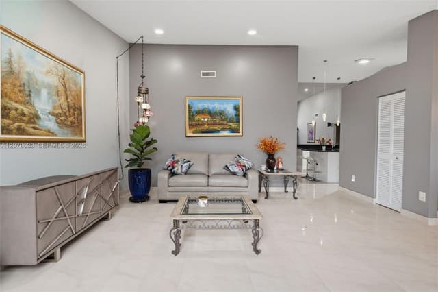 10887 SW 152nd Pl, Miami FL 33196 - Miami, FL - Photo 6