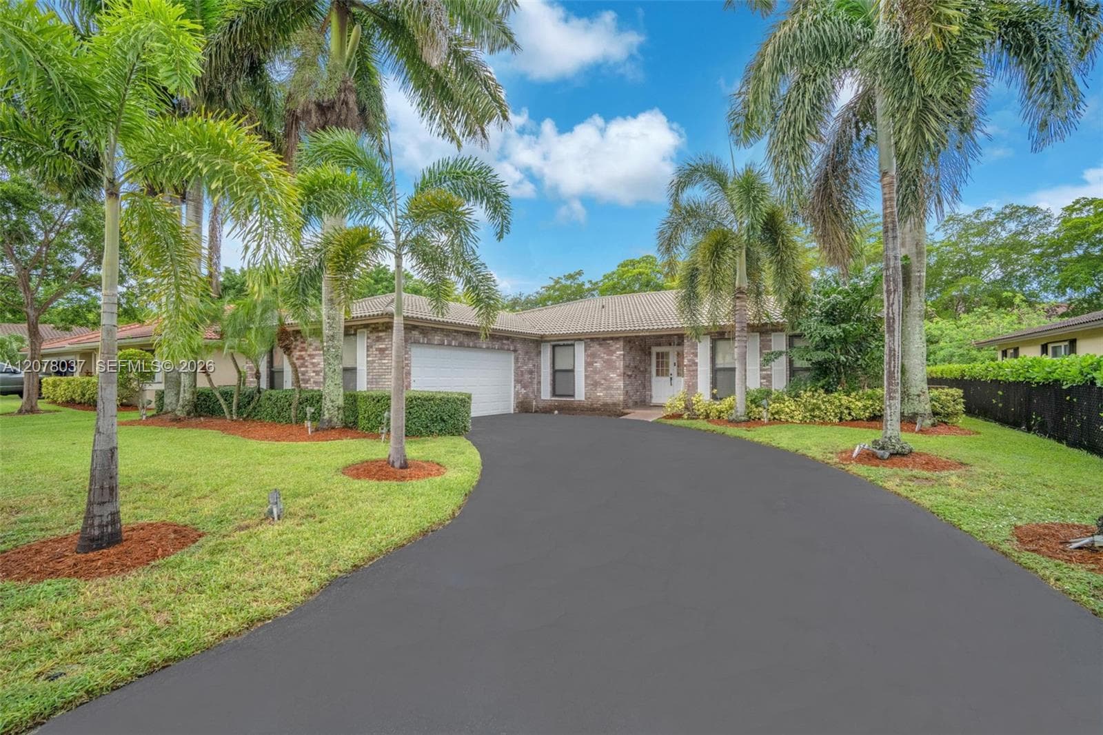 2426 NW 118th Ter, Coral Springs FL 33065