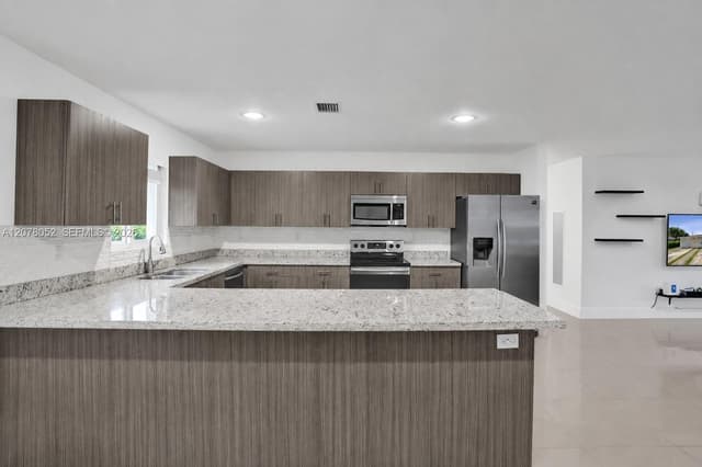 10770 SW 149th St, Miami FL 33176 - Miami, FL - Photo 4