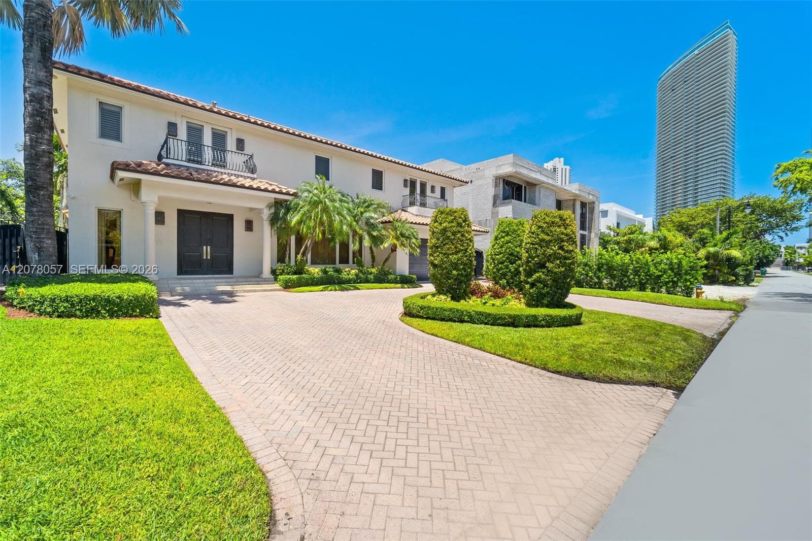 275 189th Ter, Sunny Isles Beach FL 33160 - Sunny Isles Beach, FL - Photo 1