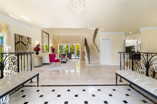 275 189th Ter, Sunny Isles Beach FL 33160 - Sunny Isles Beach, FL - Photo 4