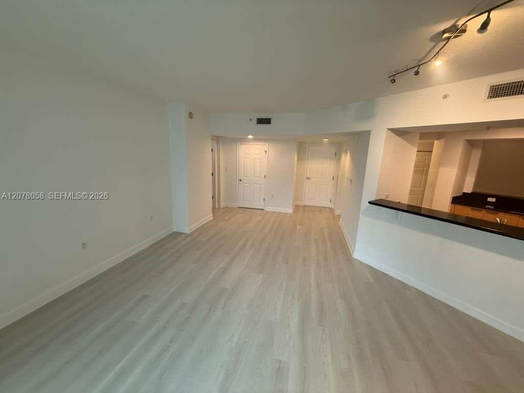 140 S Dixie Hwy # 816, Hollywood FL 33020 - Hollywood, FL - Photo 1