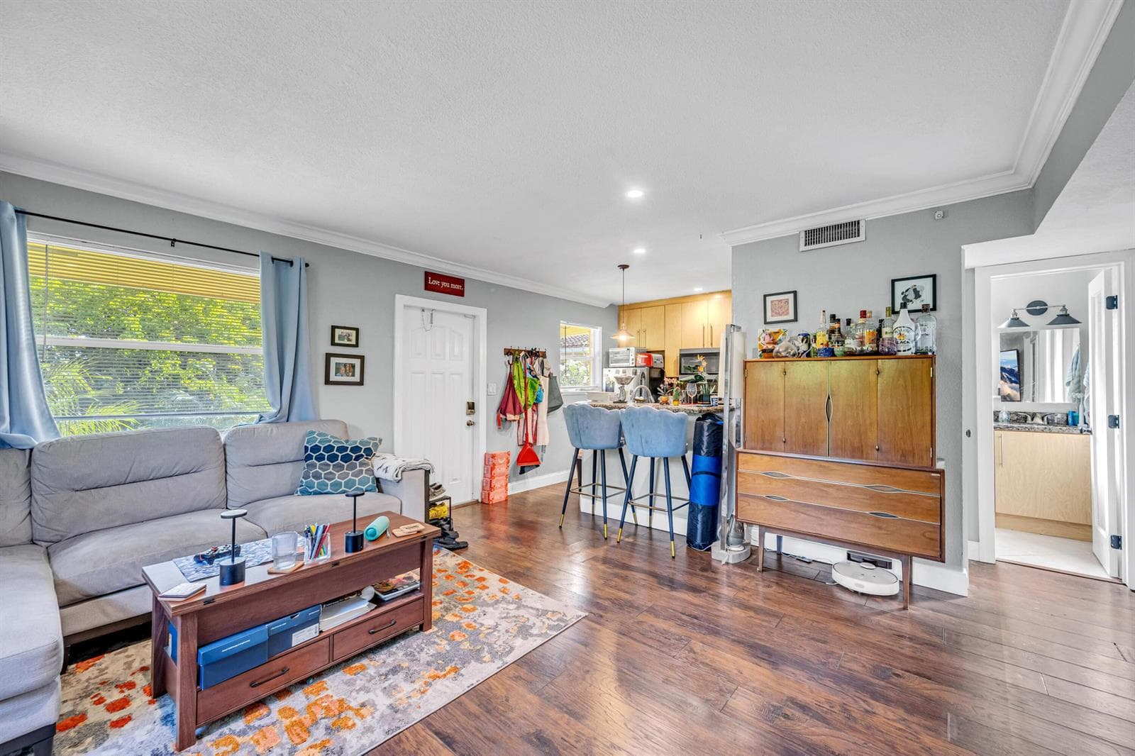 811 NE 14th Place, Fort Lauderdale FL 33304 - Fort Lauderdale, FL - Photo 1