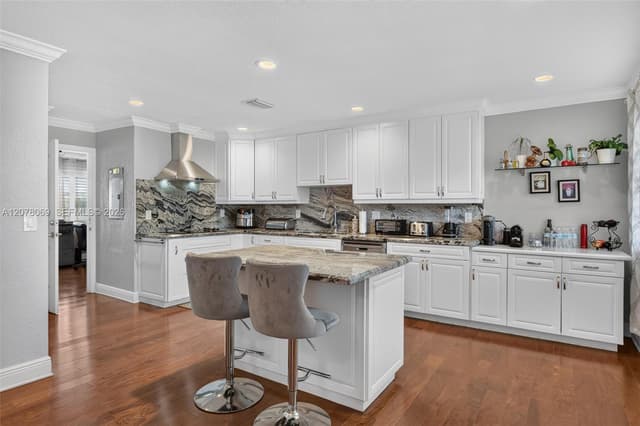 329 SE 3rd St # 501T, Hallandale Beach FL 33009 - Hallandale Beach, FL - Photo 6
