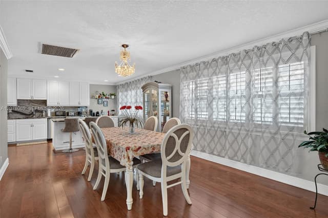 329 SE 3rd St # 501T, Hallandale Beach FL 33009 - Hallandale Beach, FL - Photo 5