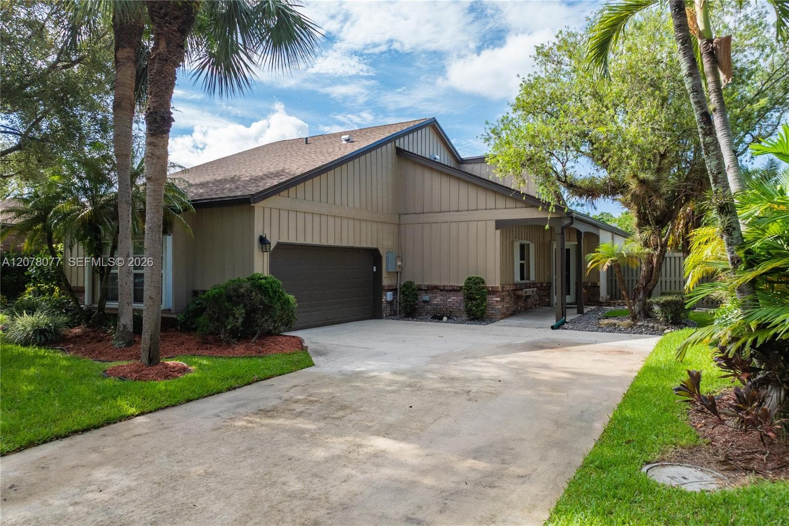6526 Windsor Dr, Parkland FL 33067 - Parkland, FL - Photo 1