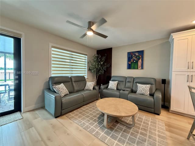 167 SE 24th Ave, Homestead FL 33033 - Homestead, FL - Photo 4