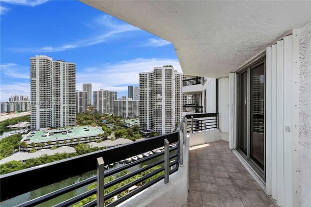 3400 NE 192nd St # 1911, Aventura FL 33180 - Aventura, FL - Photo 3