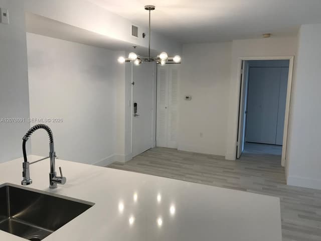 19901 E Country Club Dr # 2405, Aventura FL 33180 - Aventura, FL - Photo 4