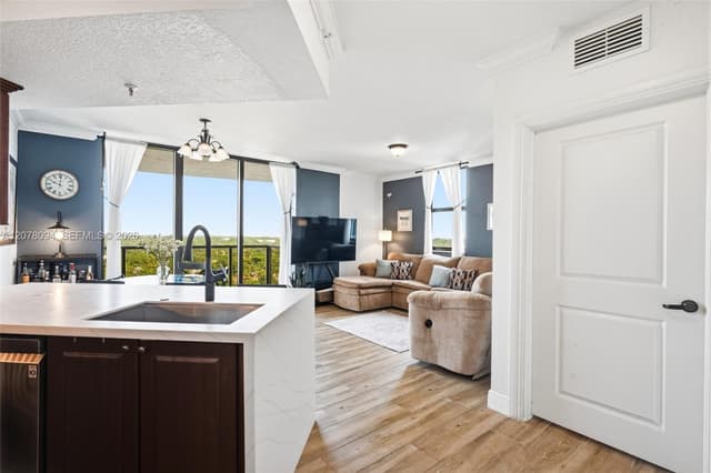 2301 SW 27th Ave # 1001, Miami FL 33145 - Miami, FL - Photo 5