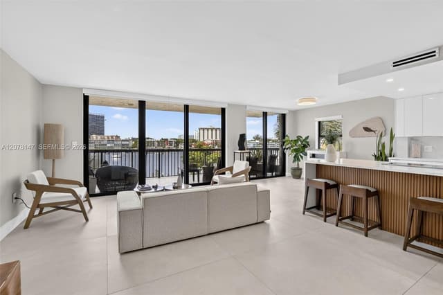 200 Golden Isles Dr # 306, Hallandale Beach FL 33009 - Hallandale Beach, FL - Photo 4