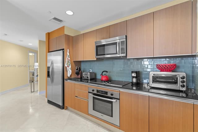 1060 Brickell Ave # 2601, Miami FL 33131 - Miami, FL - Photo 6