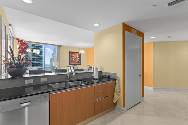 1060 Brickell Ave # 2601, Miami FL 33131 - Miami, FL - Photo 5