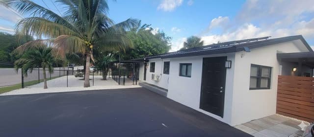 1202 NE 3RD Avenue, Fort Lauderdale FL 33304 - Fort Lauderdale, FL - Photo 2