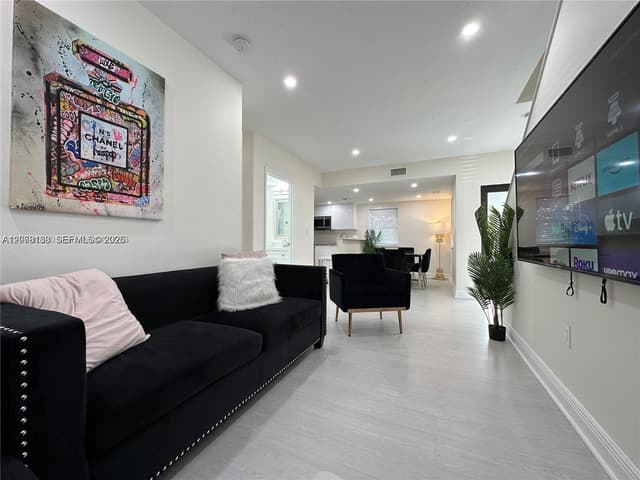 875 NW 2nd St, Miami FL 33128 - Miami, FL - Photo 6
