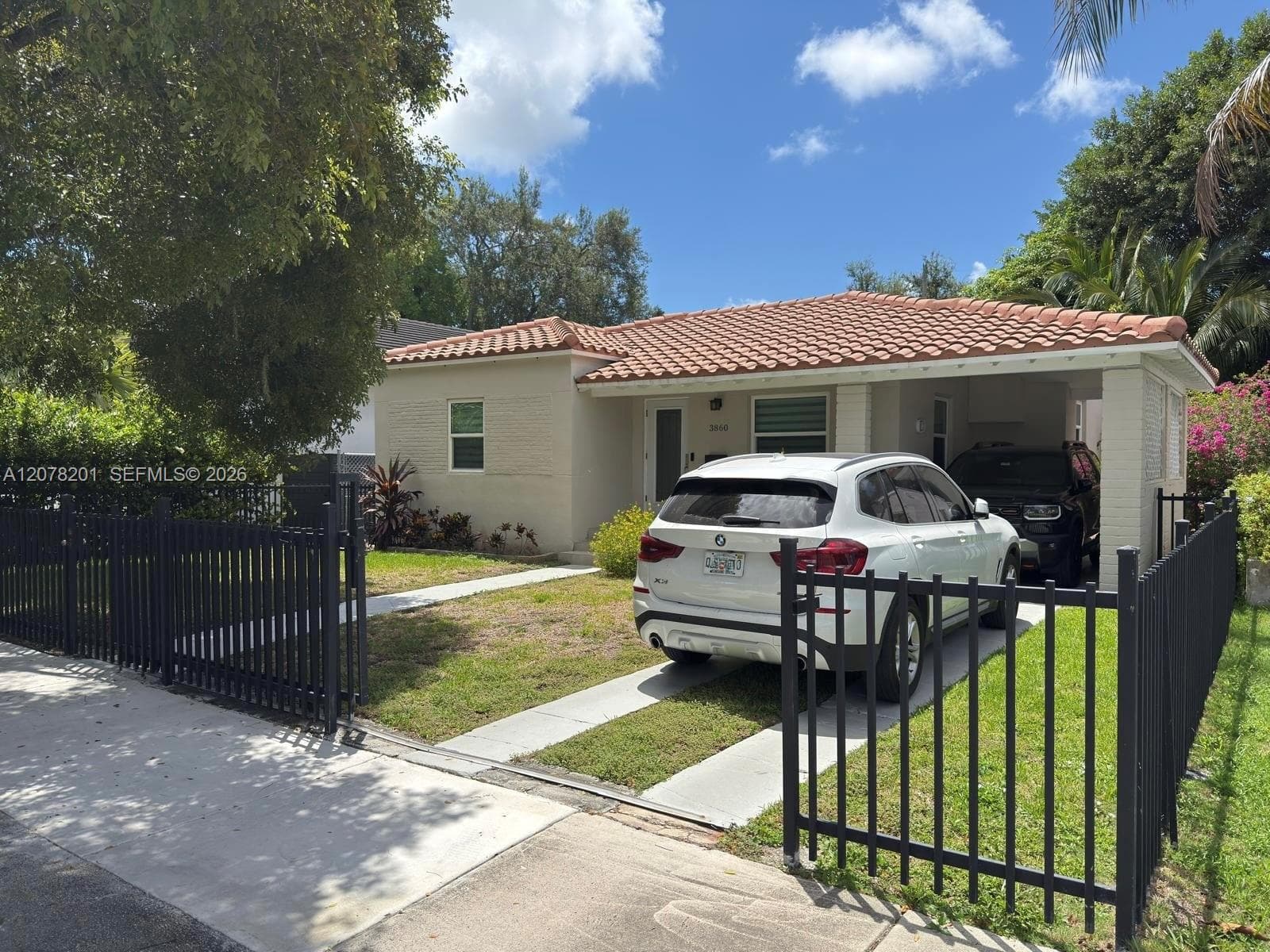 3860 SW 1st St, Miami FL 33134