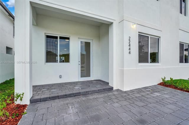 22555 SW 125th Ave # 13A, Miami FL 33170 - Miami, FL - Photo 2