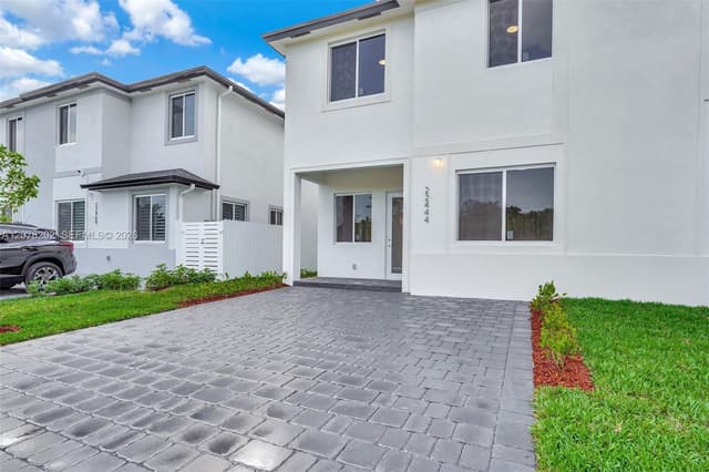 22555 SW 125th Ave # 13A, Miami FL 33170 - Miami, FL - Photo 4