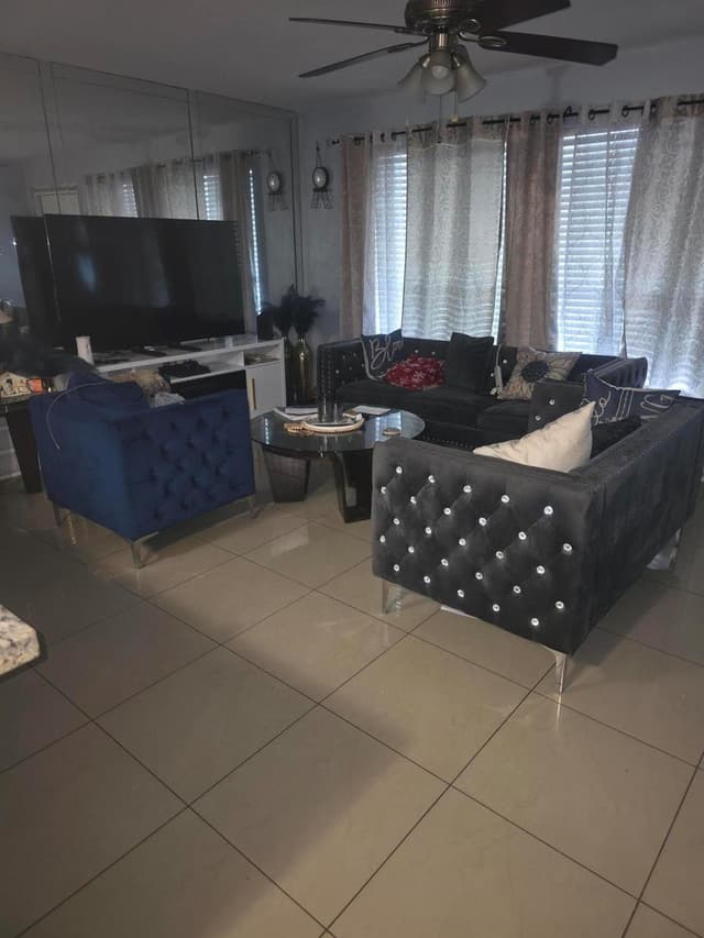 6110 NW 8TH Street, Margate FL 33063 - Margate, FL - Photo 3
