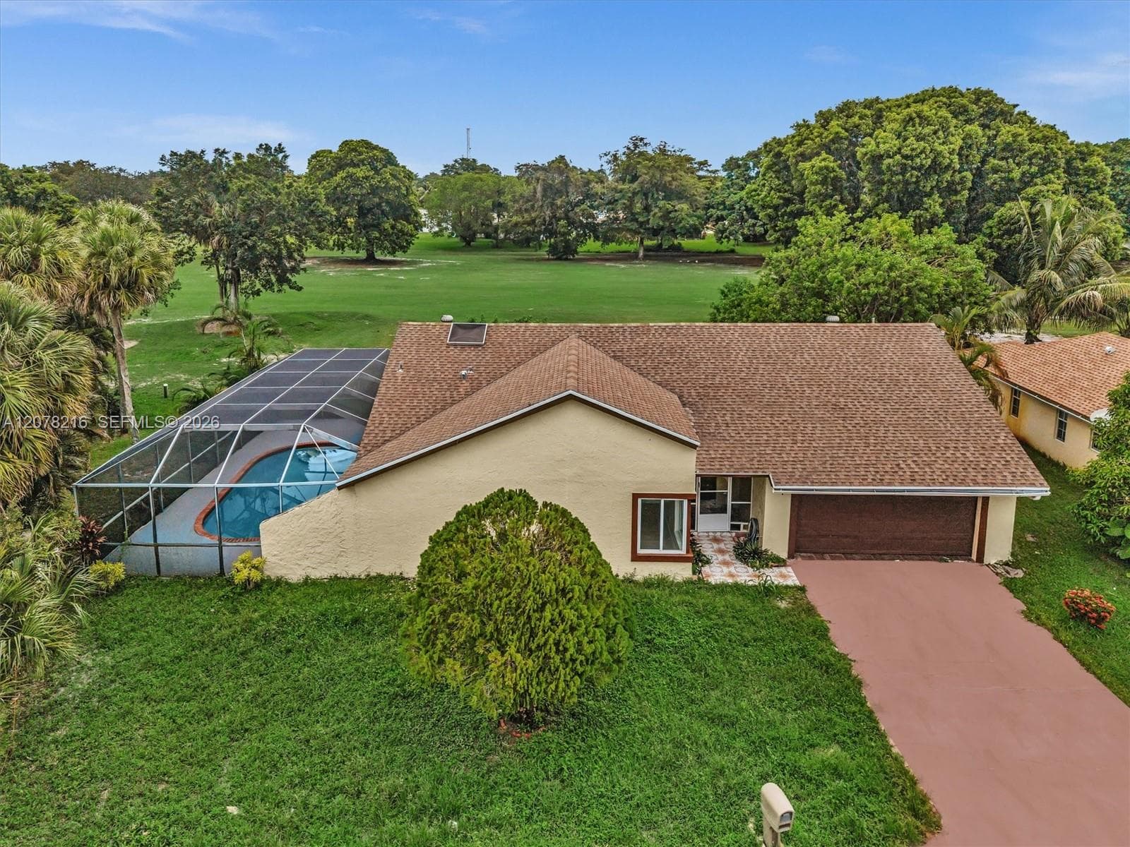 8813 Paradise Ct, Tamarac FL 33321 - Tamarac, FL - Photo 1
