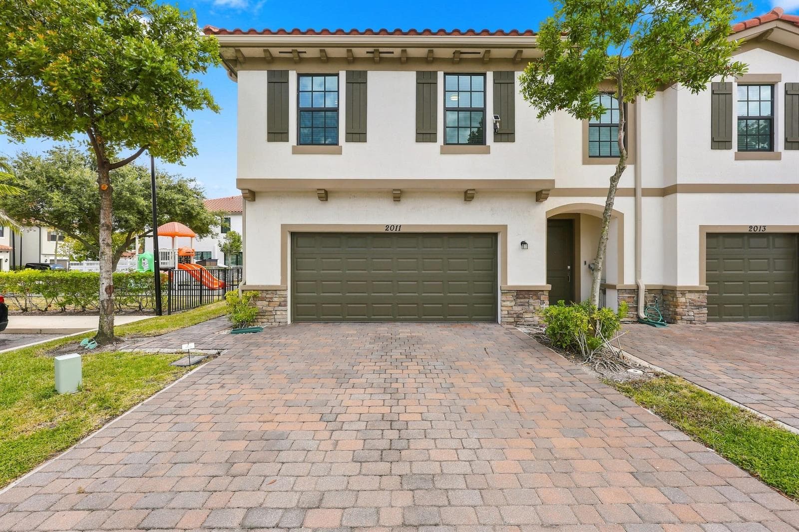 2011 Tamarind Drive, Riviera Beach FL 33410 - Riviera Beach, FL - Photo 1