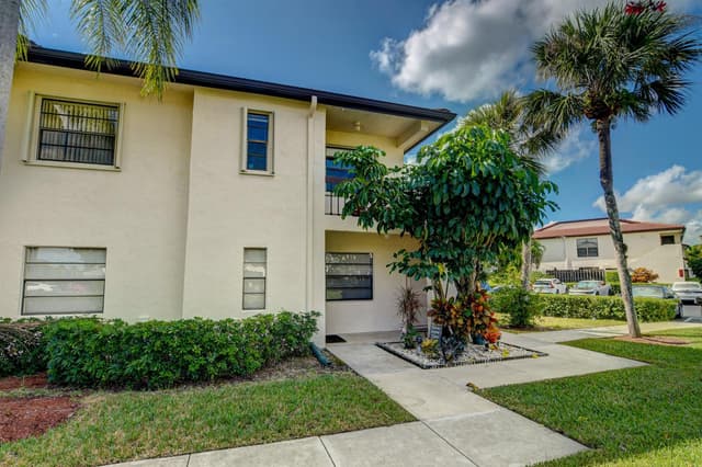 7911 Eastlake Drive # 6H, Boca Raton FL 33433 - Boca Raton, FL - Photo 6