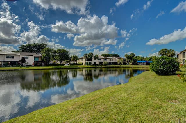 7911 Eastlake Drive # 6H, Boca Raton FL 33433 - Boca Raton, FL - Photo 4