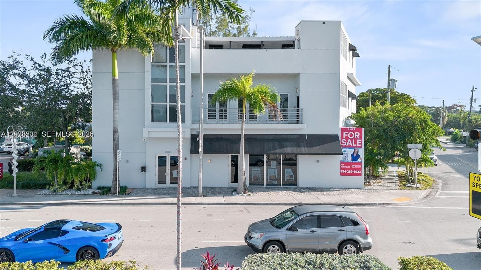 2500 Wilton Dr, Wilton Manors FL 33305 - Wilton Manors, FL - Photo 1