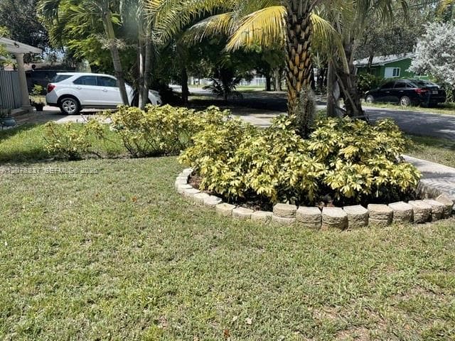 2766 NW 168th Ter, Miami Gardens FL 33056 - Miami Gardens, FL - Photo 2