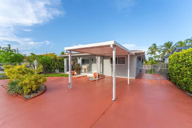 325 SW 122nd Ave, Miami FL 33184 - Miami, FL - Photo 2