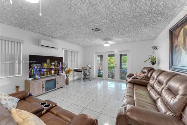 325 SW 122nd Ave, Miami FL 33184 - Miami, FL - Photo 5
