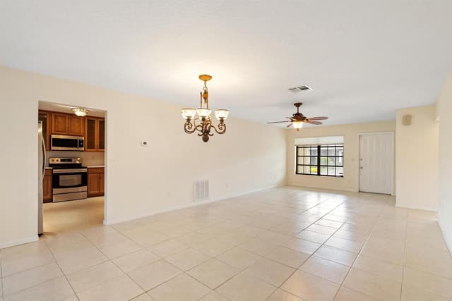 6315 TALL CYPRESS Circle, FL 33463 - Photo 4