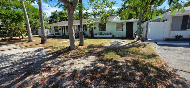 1044 NE 10th Avenue, Fort Lauderdale FL 33304 - Fort Lauderdale, FL - Photo 2