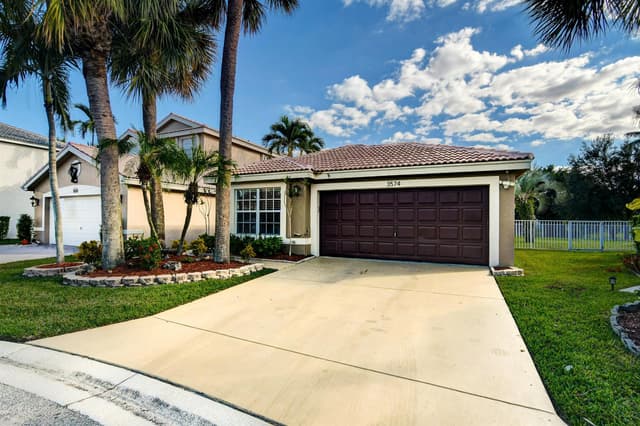 3574 Danbury Court, Boynton Beach FL 33436 - Boynton Beach, FL - Photo 2