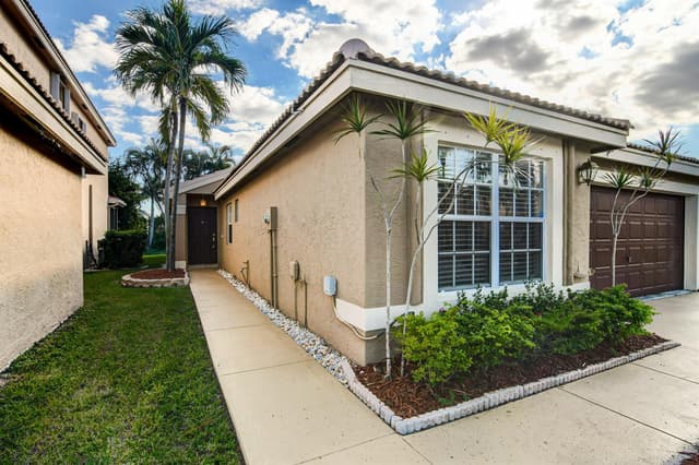 3574 Danbury Court, Boynton Beach FL 33436 - Boynton Beach, FL - Photo 3
