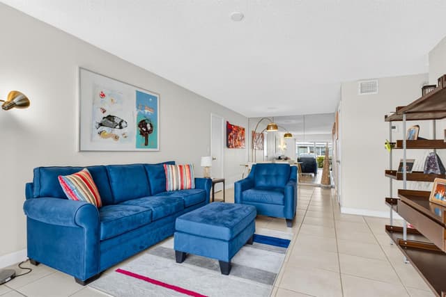 6359 Bay Club Drive # 2, Fort Lauderdale FL 33308 - Fort Lauderdale, FL - Photo 5