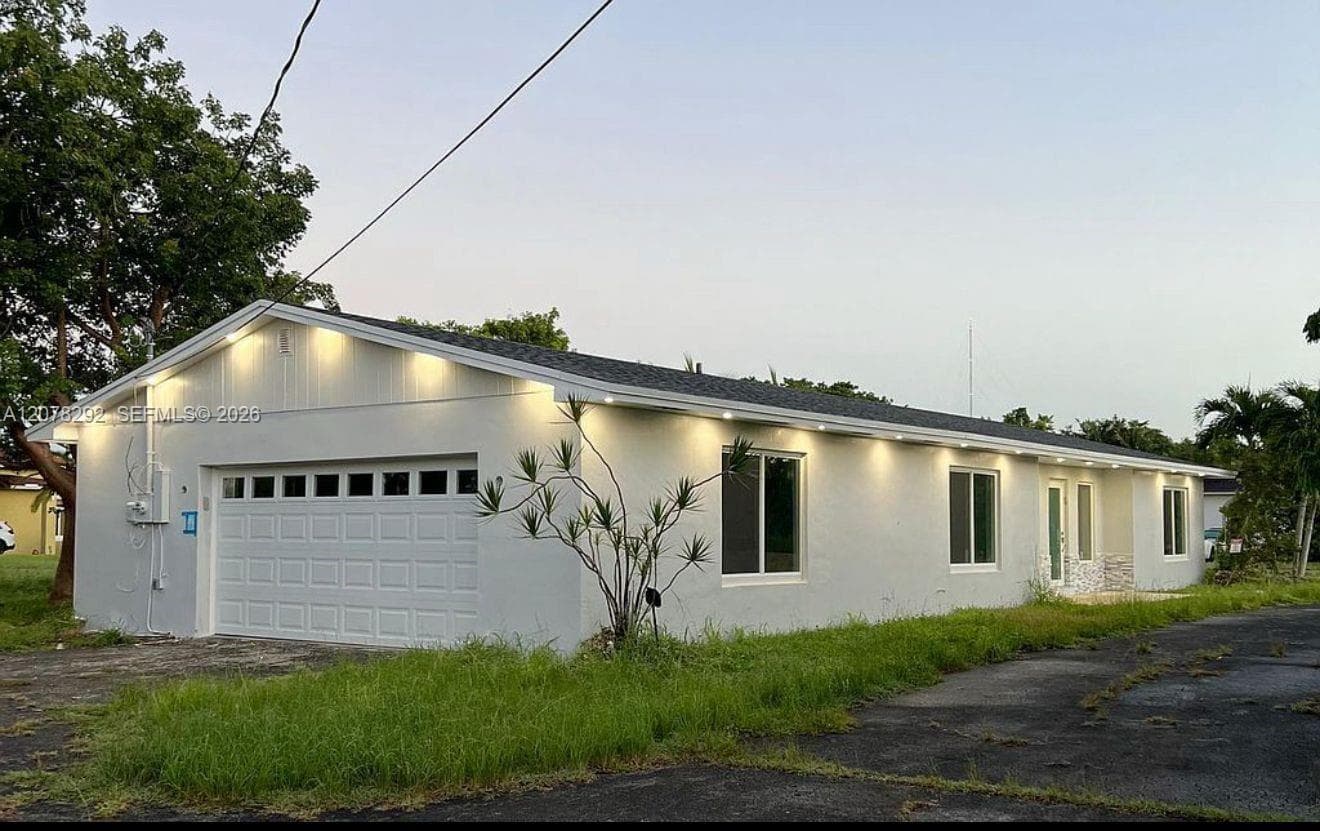 27501 SW 162nd Ct, Homestead FL 33031 - Homestead, FL - Photo 1