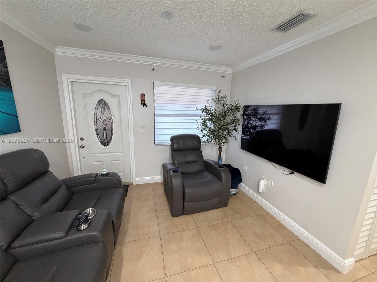 5935 W 26th Ave # 204, Hialeah FL 33016 - Hialeah, FL - Photo 1