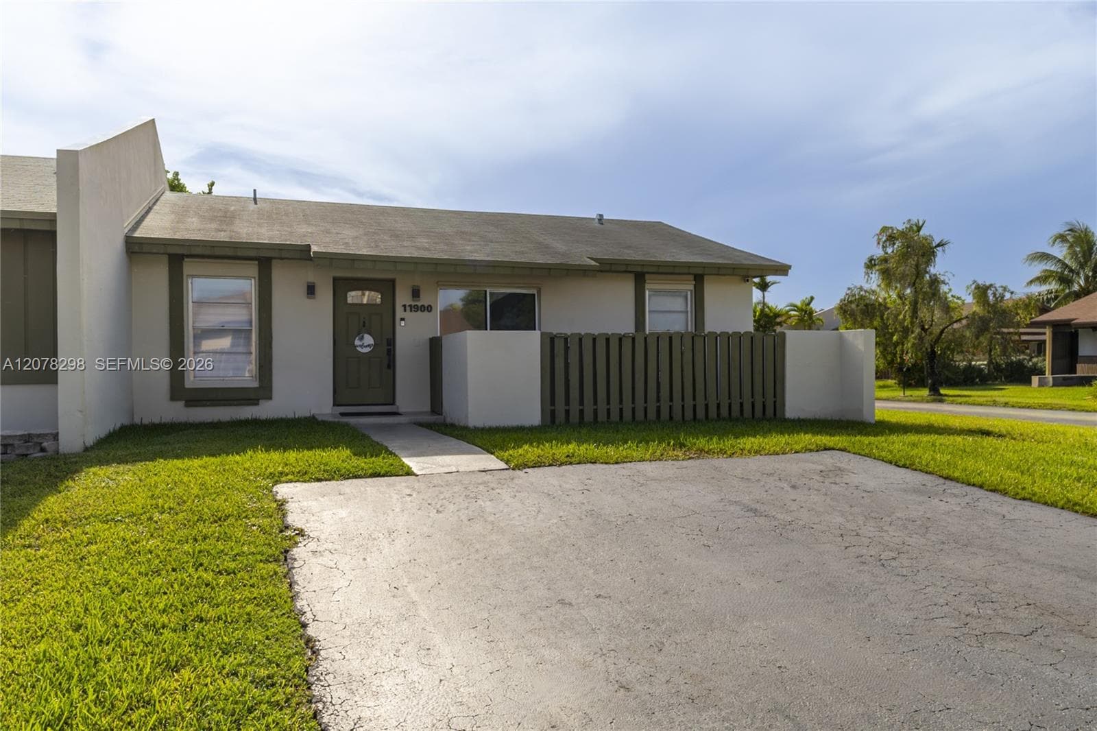 11900 SW 110th St Cir E, Miami FL 33186 - Miami, FL - Photo 1