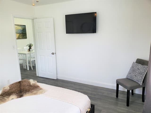 413 SE 23RD Street, Fort Lauderdale FL 33316 - Fort Lauderdale, FL - Photo 2