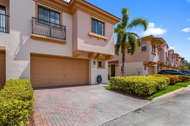 4783 PRESERVE Street, Coconut Creek FL 33073 - Coconut Creek, FL - Photo 3