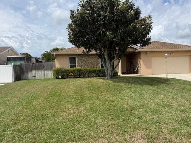 255 SANDPIPER Avenue, Royal Palm Beach FL 33411 - Royal Palm Beach, FL - Photo 4