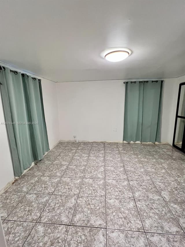 6725 N Miami Ave, Miami FL 33150 - Miami, FL - Photo 6